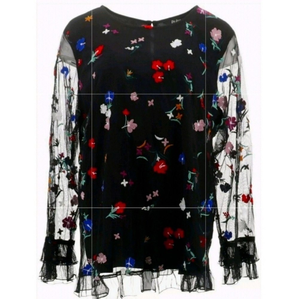 NwT DuJour Embroudered Ruffle Hem Blouse - Picture 1 of 5